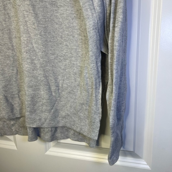 Banana Republic Light Gray Turtleneck Sweater - Picture 3 of 8